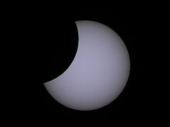 2004.10.14 Partial eclipse